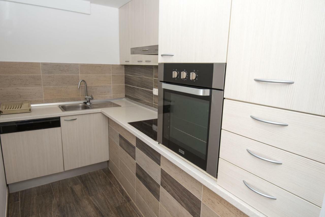 Apartments Vela Sollis Marusici  Dış mekan fotoğraf